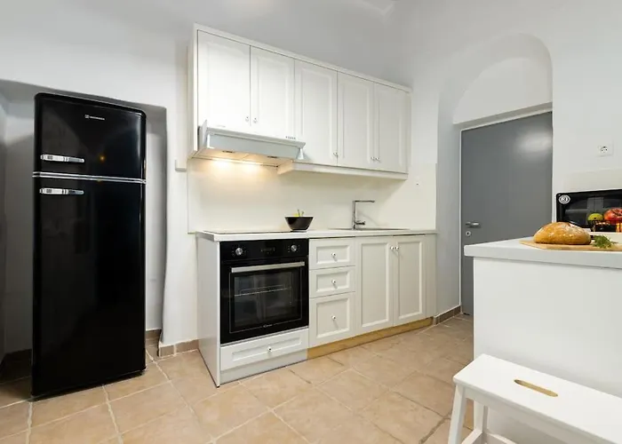 Venghera Naousa Apartment In The Heart Of Naousa