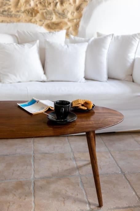 Venghera In The Heart Of * Naousa (Paros)
