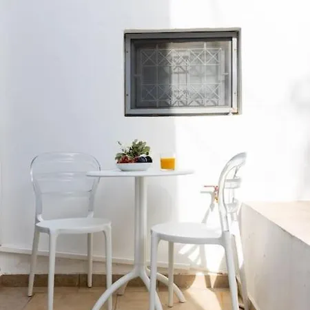 Venghera Naousa Apartment In The Heart Of Naousa Exterior photo
