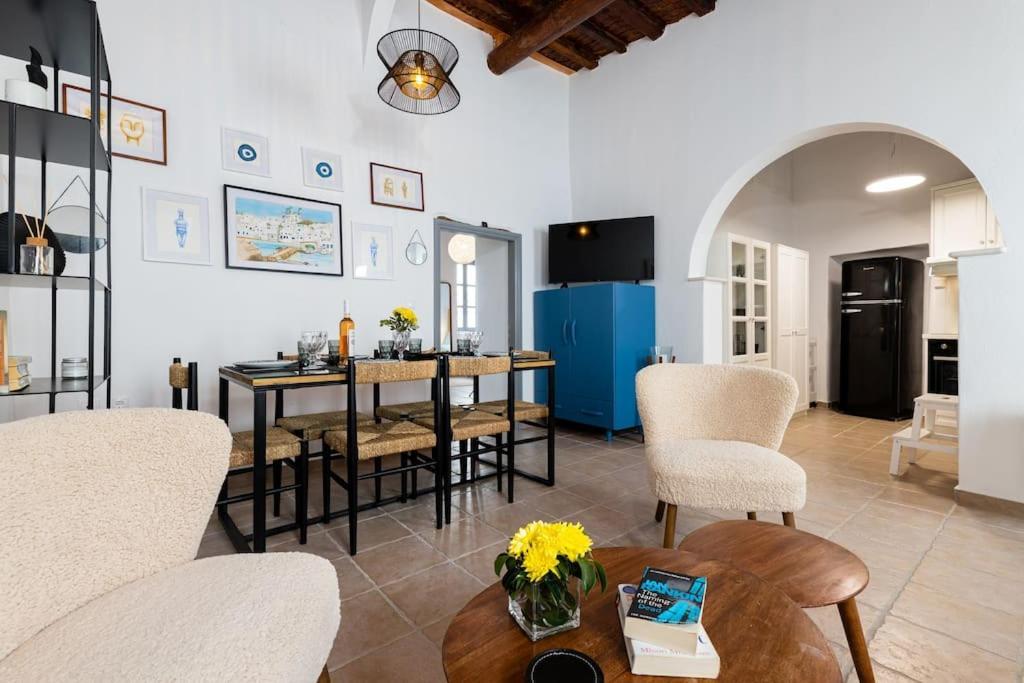 Venghera In The Heart Of Apartment *